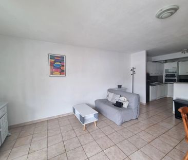 Location Appartement 3 pièces 67m² NICE 06000 - Photo 2