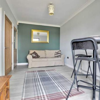 1 bedroom property to rent in High Wycombe - Photo 1