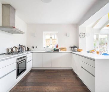 5 bedroom terraced house to rent - Photo 5