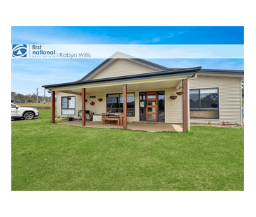 Spacious Family Living Just Minutes from Town - Photo 4