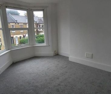 3 bedroom flat to rent - Photo 1