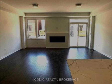 For Lease - 1978 Boyes Street, Innisfil, Ontario - Photo 3