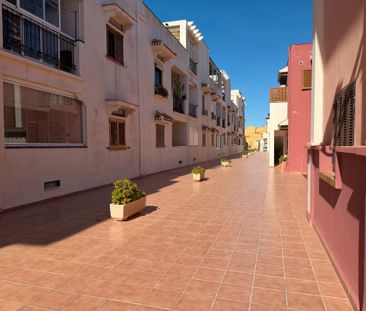 Apartamento de alquiler en Urbanizacion Palmeral, 1, Cabo de Palos - Photo 2