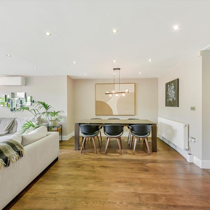 4 bedroom townhouse to rent - Photo 1