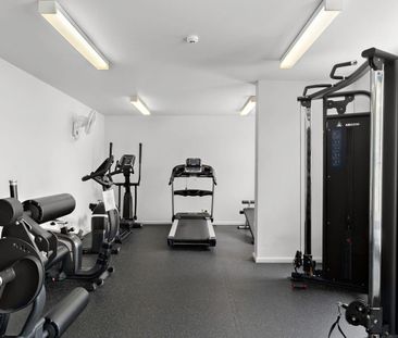 INNER-CITY APARTMENT LIVING WITH RESORT-STYLE AMENITIES - Photo 3