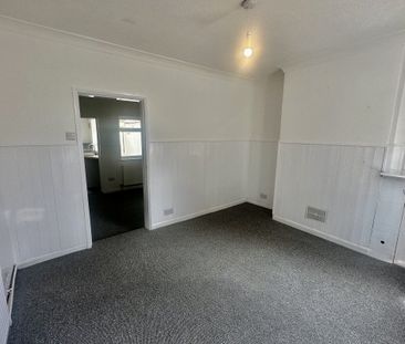 Castle Street - Photo 1