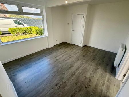 19 Princes Avenue, Newtownabbey, BT37 0BX - Photo 2