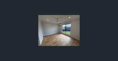 Ooralea Waters Estate home with solar - Photo 5