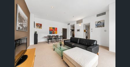 Unique Furnished Loft-Style Apartment in the Heart of Perth CBD! - Photo 4