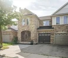 Condo Townhouse For Lease | W9248363 - Photo 2