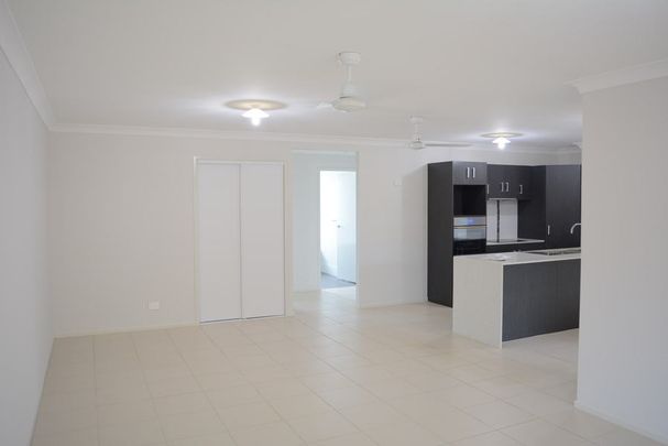 1/3 Macrossan Street, Cranley QLD 4350 - Apartment For Rent | Domain - Photo 1
