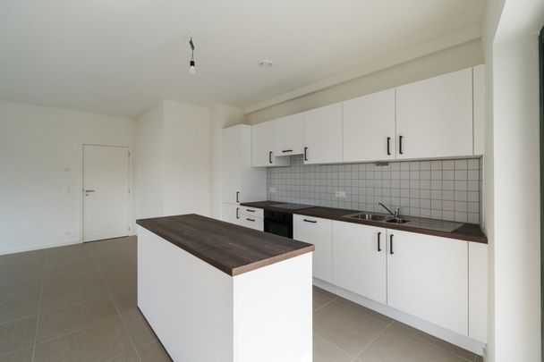 1030, Schaerbeek - Photo 1