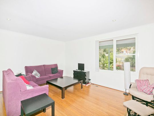 30 Charteris Crescent, Chifley ACT 2606 - House For Rent | Domain - Photo 1