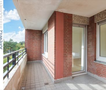 Bielefeld-Senne: Sanierte 2 Zimmer-Wohnung mit Loggia und Weitblick - Foto 1