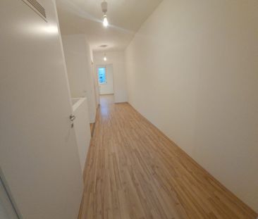 Charmante 3-Zimmer-Wohnung mit Balkon in zentraler Lage – 94.71m² W... - Photo 1