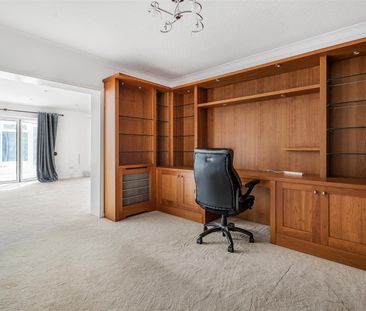 5 bedroom house - detached - Photo 6