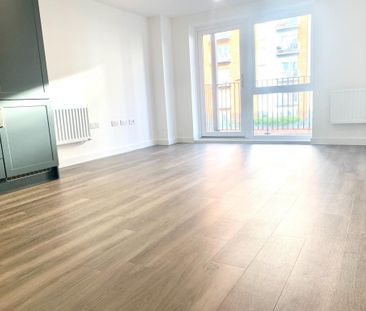 1 bedroom apartment to rent - Photo 2