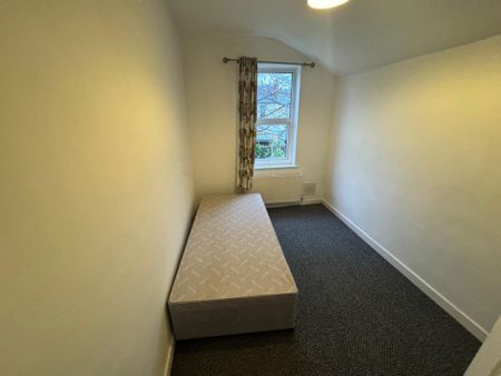 9 Austin Street, Wolverhampton, West Midlands, WV6 0NP - Photo 3