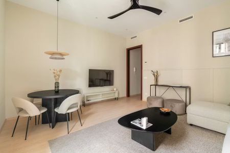 Carrer de Girona, Barcelona, Catalonia 08009 - Foto 3