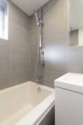 3421 Rue Drummond - Photo 1