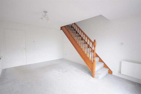 Kingsland Close, Stone, ST15 - Photo 2