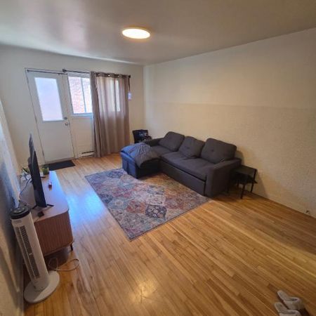 3 ½ MODERNE – RÉNOVÉ & CLÉ EN MAIN - Photo 3