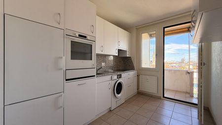 Zentrale Stadtwohnung Nähe Claramatte - Photo 2