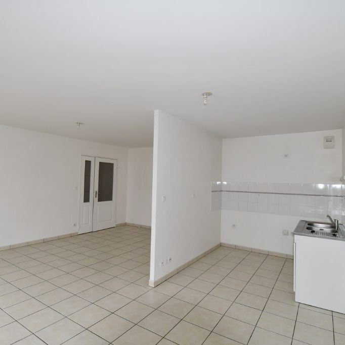 Location Appartement 3 pièces 62m² RENNES 35000 - Photo 2