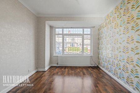 3 bedroom semi-detached house to rent - Photo 4