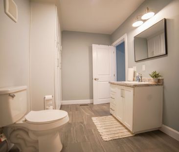 For Lease - 8685 Roosevelt Street, Niagara Falls, Ontario - Photo 2