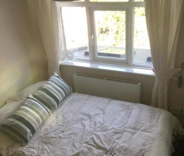 3 bedroom end of terrace house to rent - Photo 6