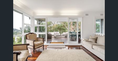 House on the hill with Views - Photo 4