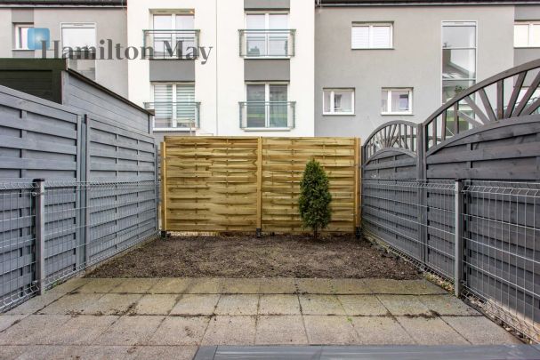 3 pokojowe mieszkanie w nowym budownictwie z małym ogródkiem i miejscem parkingowym w garażu podziemnym w cenie - Zdjęcie 1