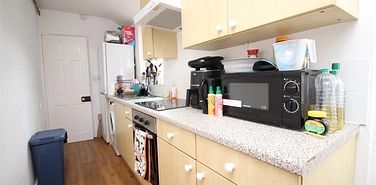 Castle Street, CT1 2QJ, Canterbury - Photo 2