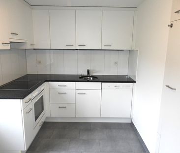"helle 4.5-Zimmer-Wohnung mit grosszügigem Balkon" - Photo 5