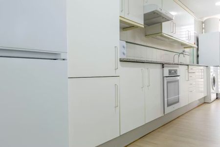 Avenida Valladolid, Valencia, Valencian Community 46020 - Photo 5