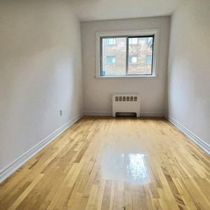 2 CH - 1 SDB - Dorval - $1,395 /mo - Photo 2