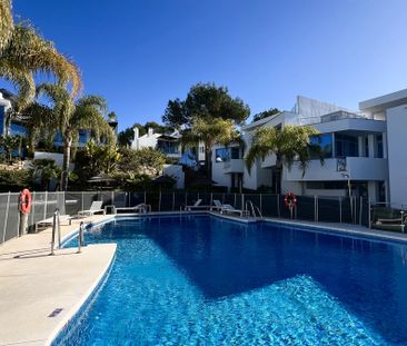 House in The Golden Mile, Costa del Sol - Photo 1