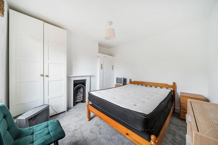 5 bedroom terraced house to rent - Photo 5