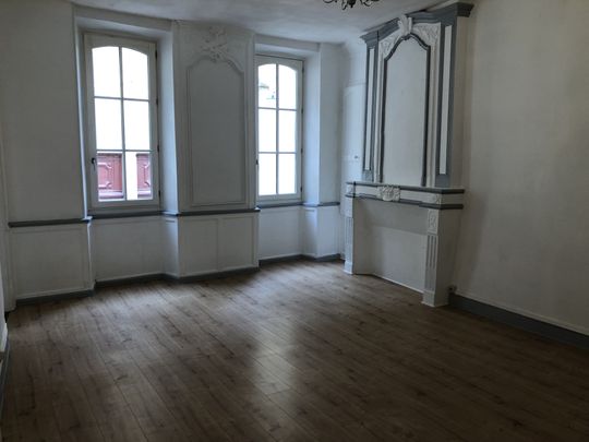 Location Appartement 2 pièces 87m² MARMANDE 47200 - Photo 1