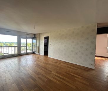 Location Appartement 4 pièces 79m² - Photo 2