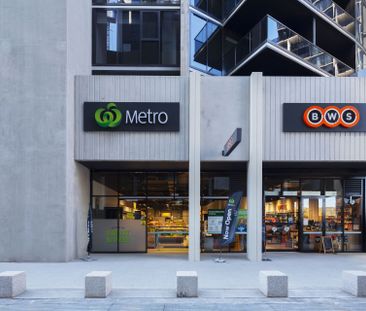 Stylish One-Bedroom Apartment in Central Belconnen - Photo 2