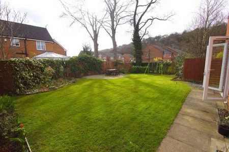 Boothroyd Drive, Leeds, LS6 - Photo 3