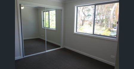 Modern Town House - Photo 4