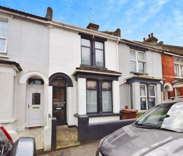 3 bedroom terraced house to rent - Photo 4