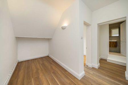 Retreat Road, TW9, London - Photo 2
