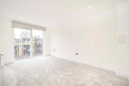 3 bedroom flat to rent - Photo 3