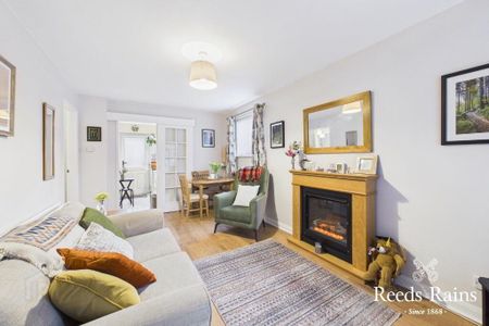 1 Hampton Gardens, Ormeau, Belfast, BT7 3DF - Photo 3