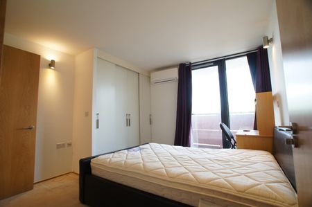 2 bedroom apartment to rent - Photo 4