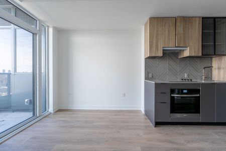 For Lease - 1037 THE QUEENSWAY Avenue Unit# 1008, Toronto, Ontario - Photo 5